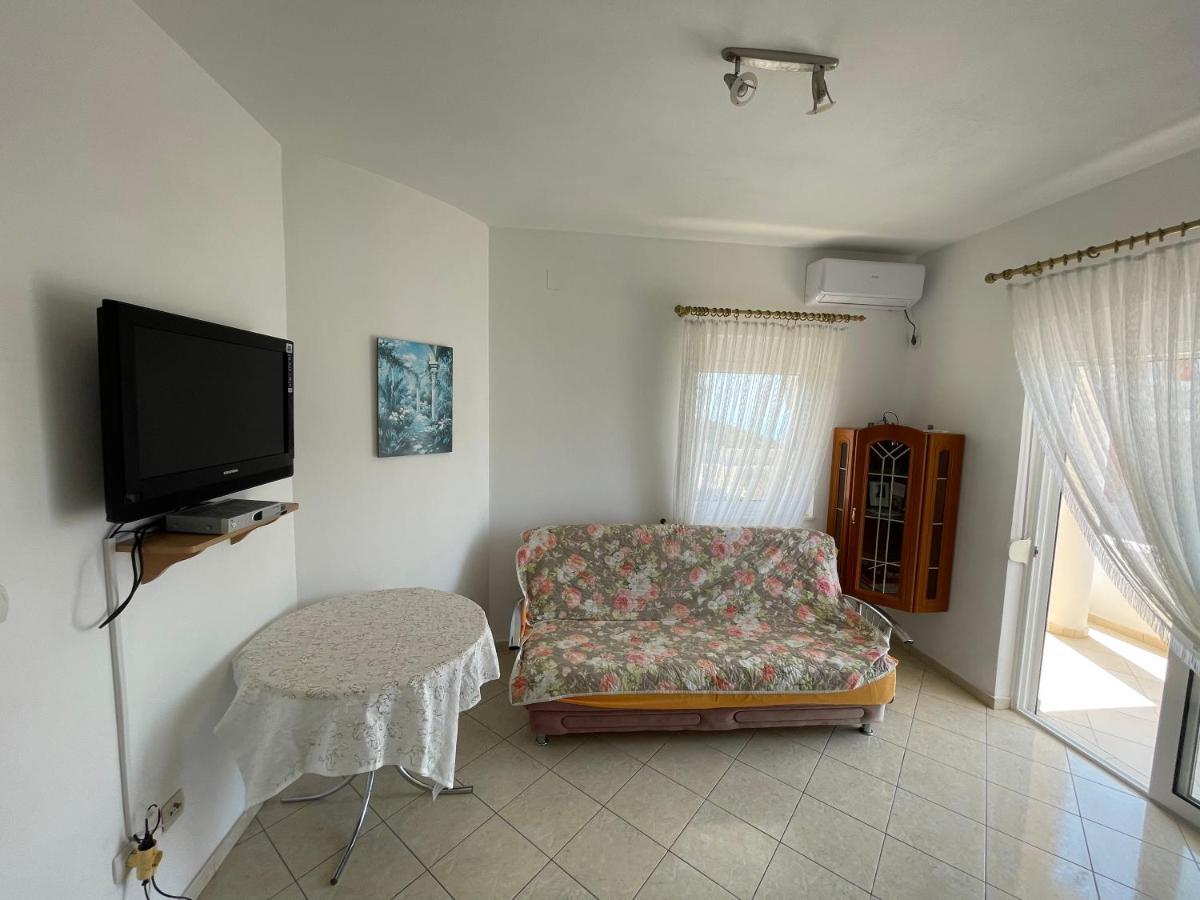Apartments Rozela Улцинь Екстер'єр фото