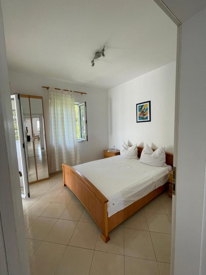 Apartments Rozela Улцинь Екстер'єр фото