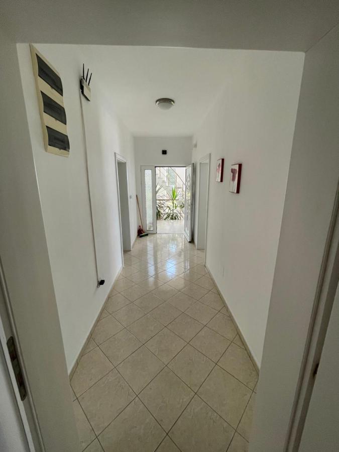 Apartments Rozela Улцинь Екстер'єр фото